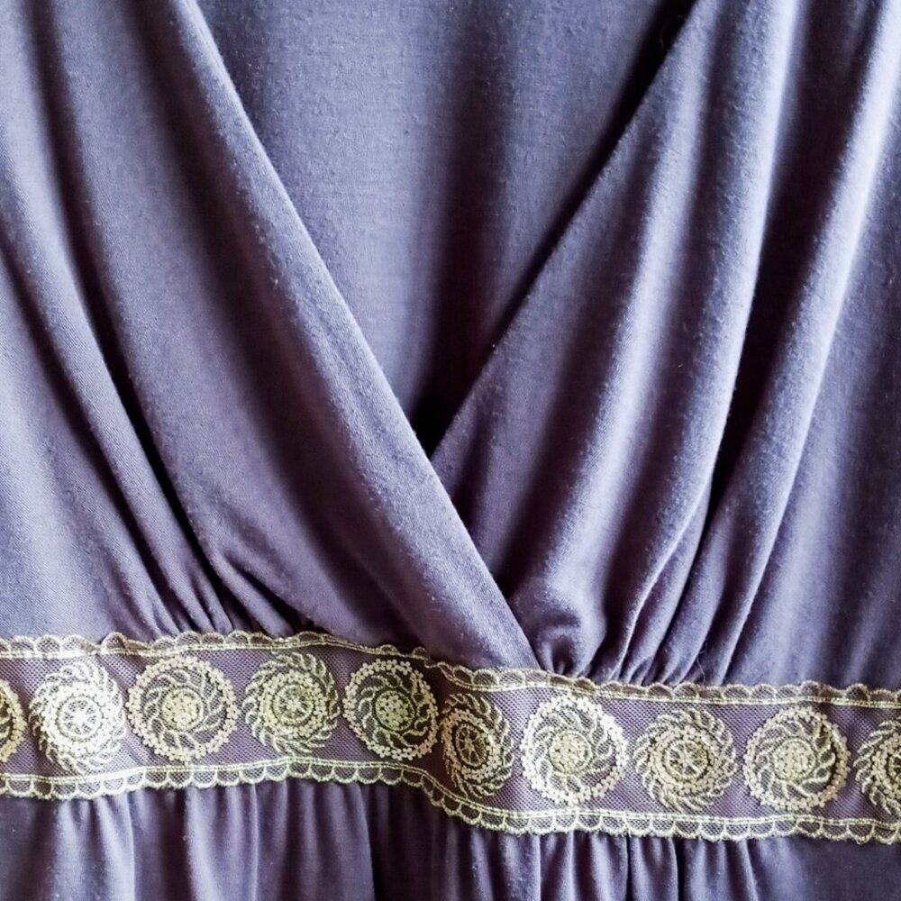 Pretty Maurices Women's Kimono Sleeve Brown Empire Waist Top w/Gold Details - Picture 11 of 15